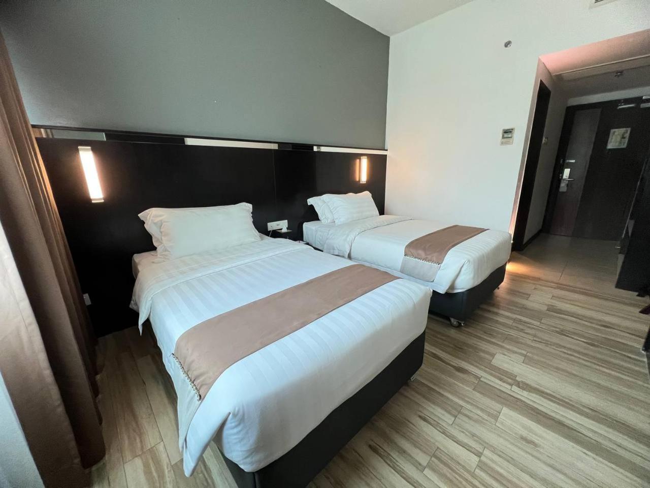 Hotel Dreamtel 3*
