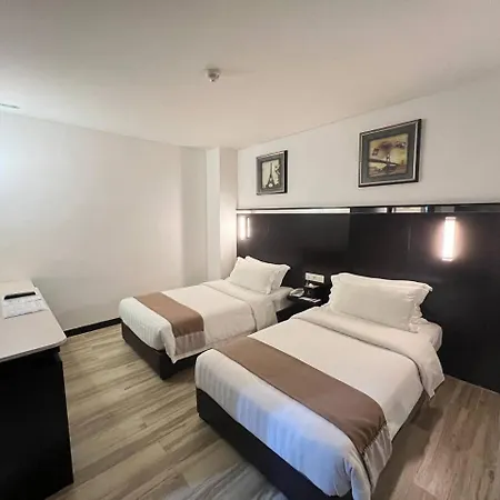 Dreamtel Kota Kinabalu Hotel Exterior photo