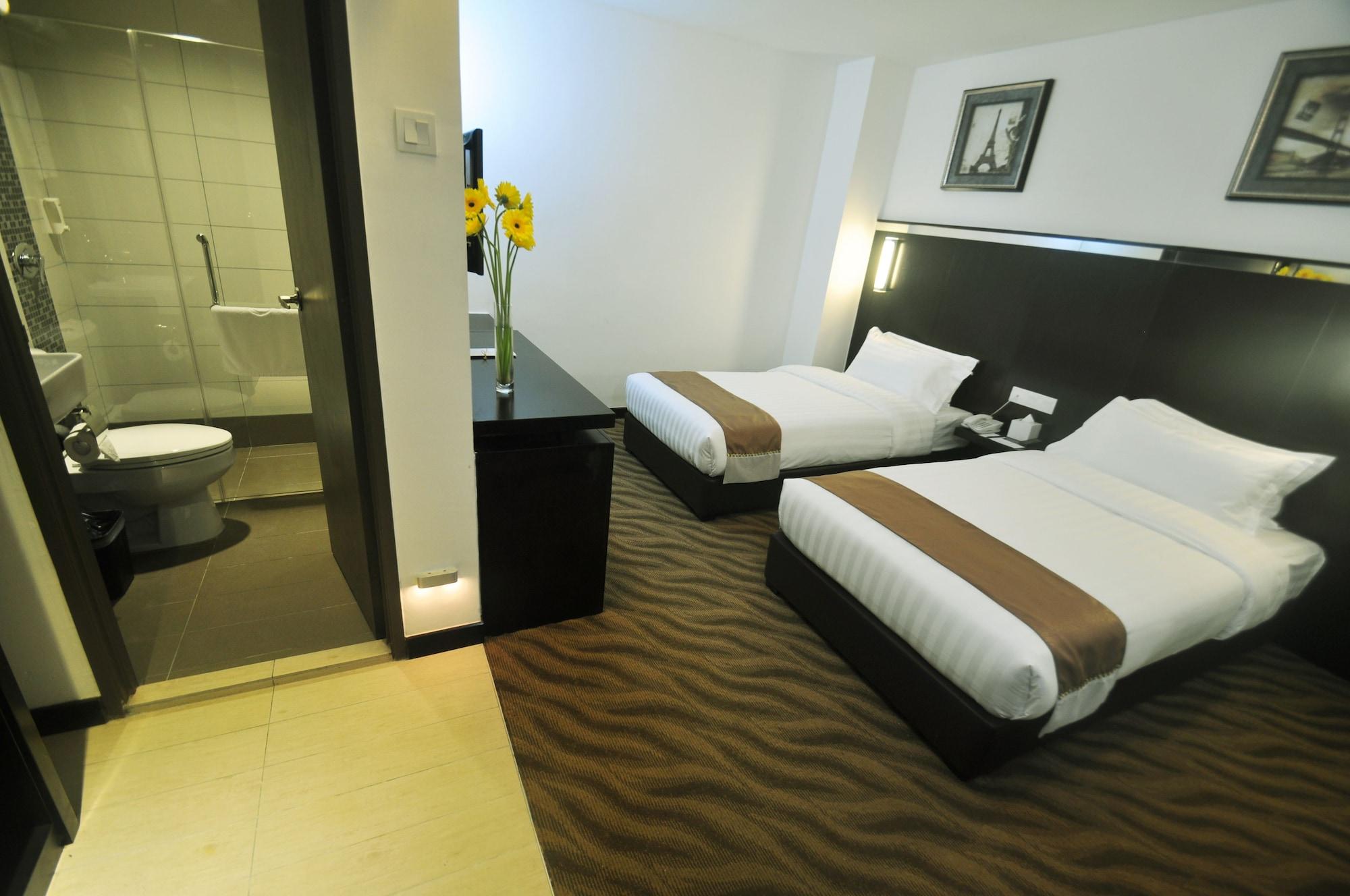 Dreamtel Hotel 3*