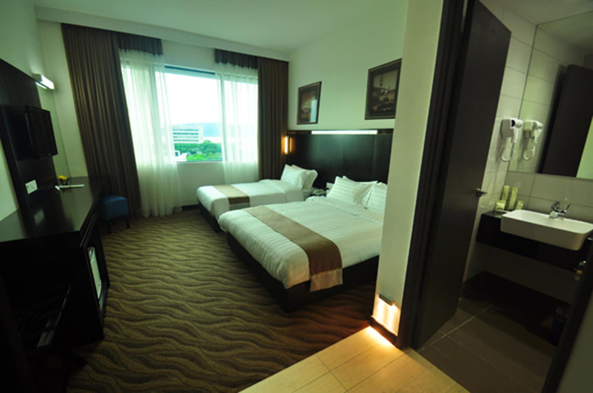 Dreamtel Hotel Kota Kinabalu