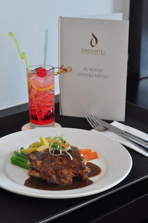 Dreamtel Hotel